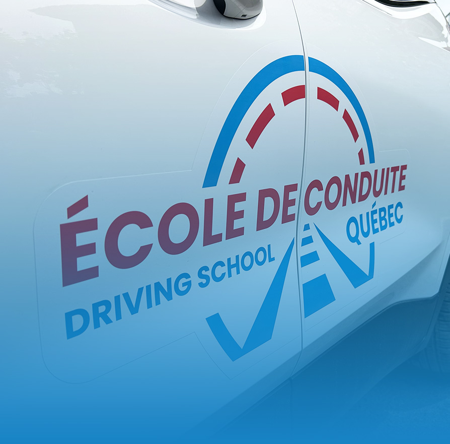 ecql-apropos-image-home-vehicules-electriques-logo-ecole-de-conduite-qc-longueuil-boucherville-rive-sud-montreal
